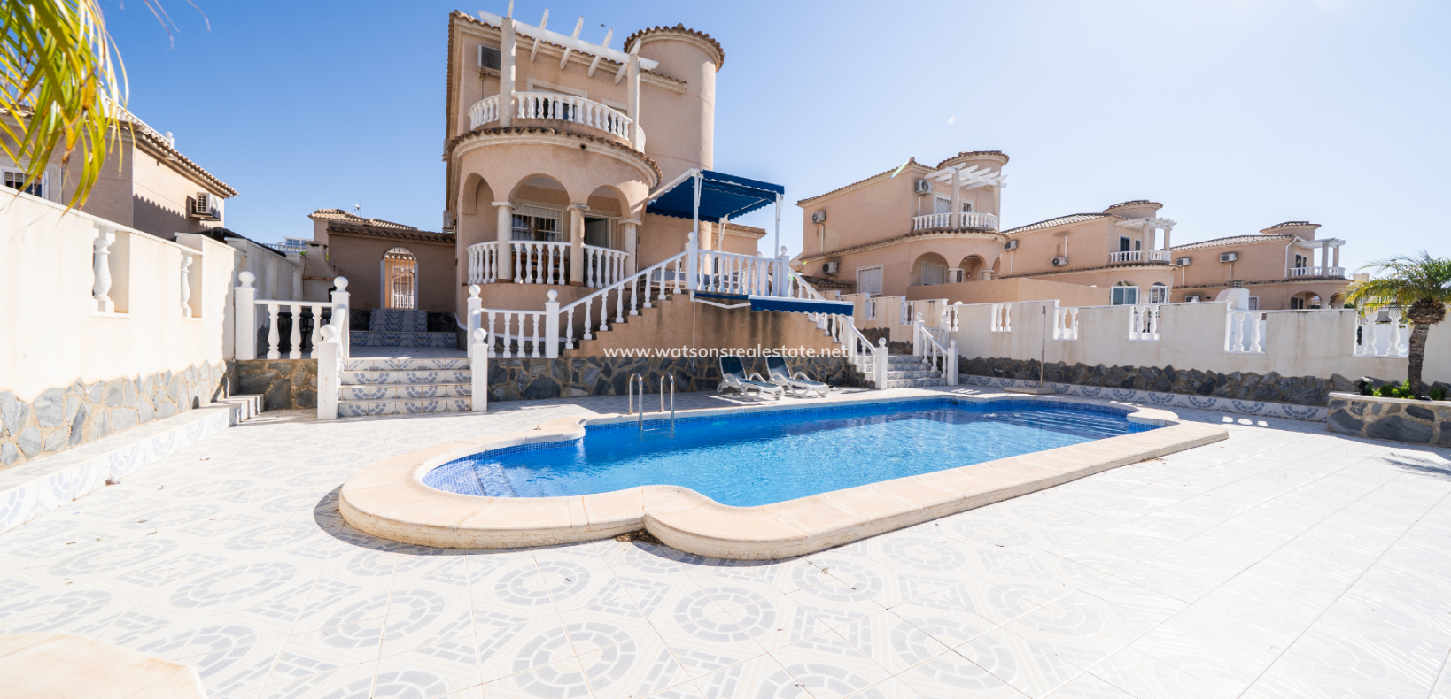Venta - Chalet Independiente - Urb. La Marina
