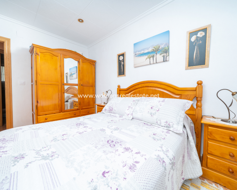 Venta - Chalet Independiente - Urb. La Marina