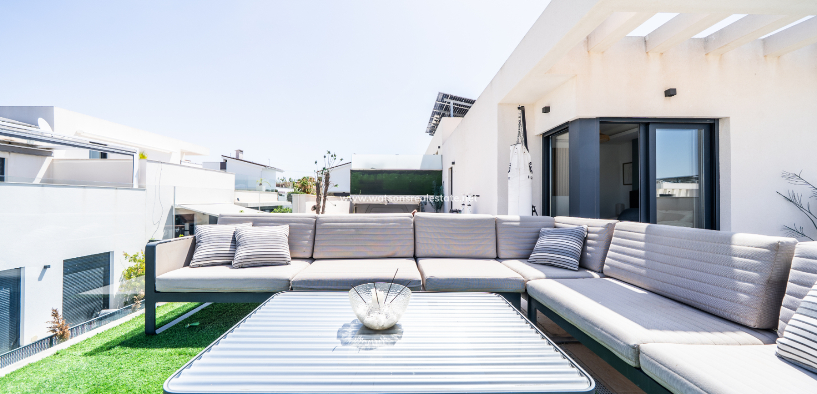 Venta - Chalet Independiente - Urb. La Marina