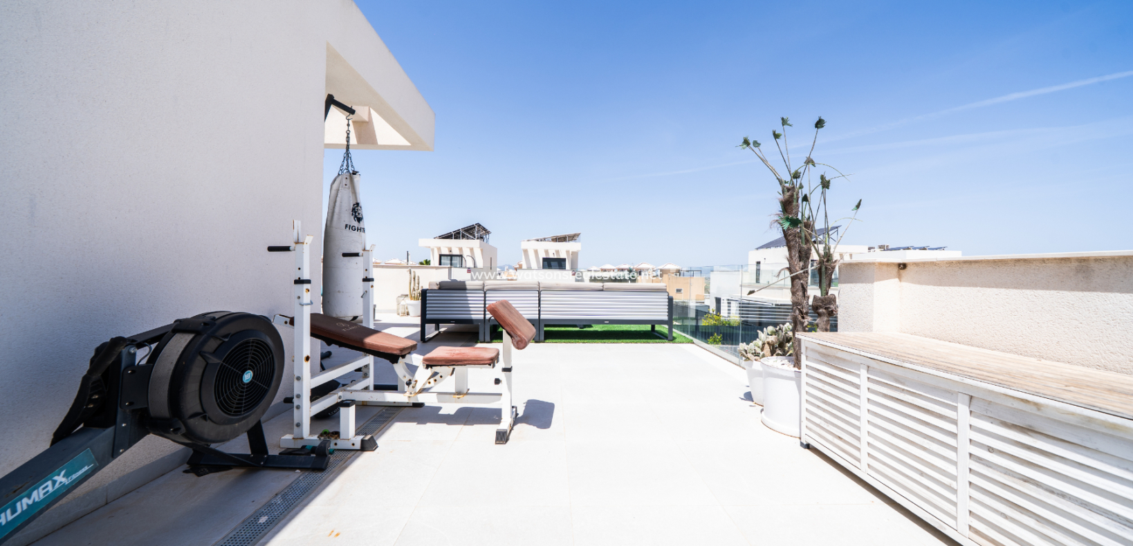 Venta - Chalet Independiente - Urb. La Marina