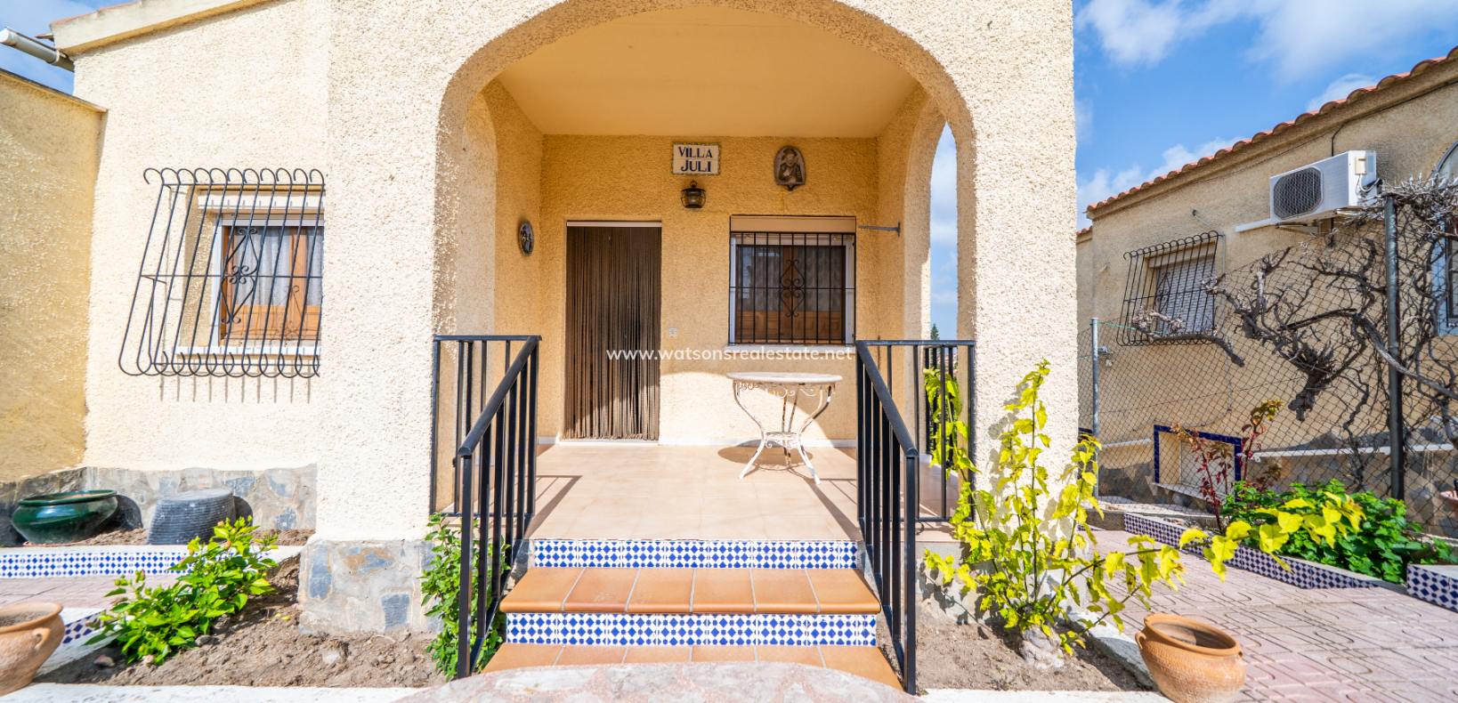 Venta - Chalet Independiente - Urb. La Marina