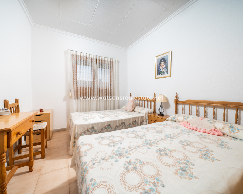 Venta - Chalet Independiente - Urb. La Marina