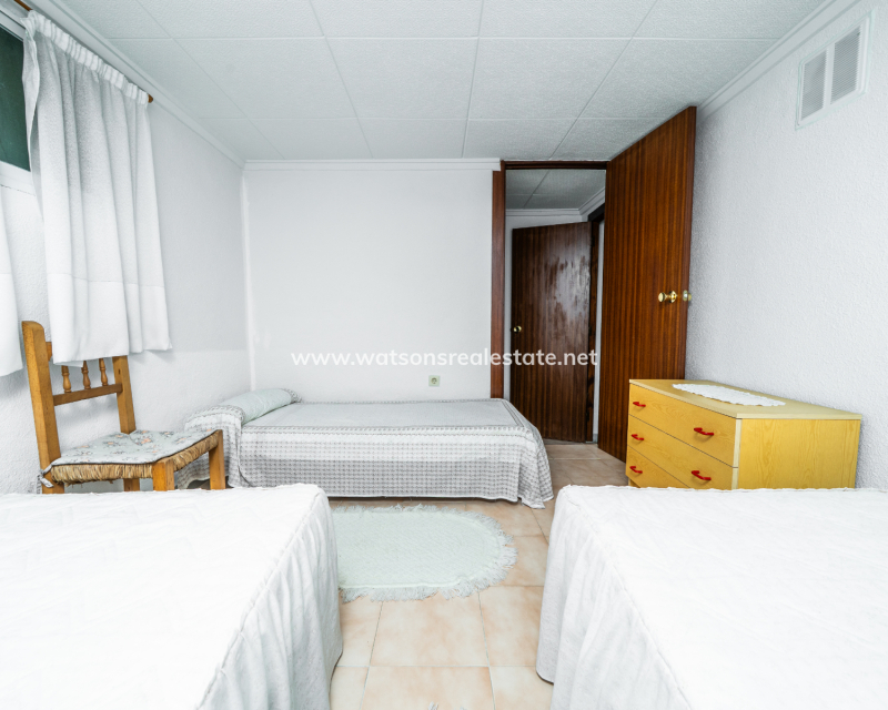 Venta - Chalet Independiente - Urb. La Marina