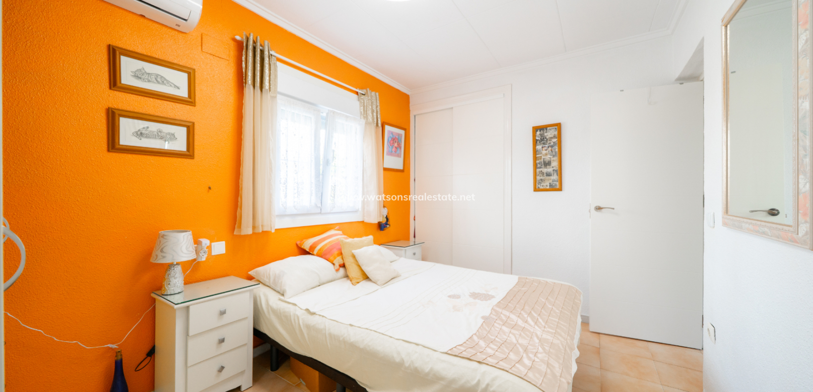 Venta - Chalet Independiente - Urb. La Marina