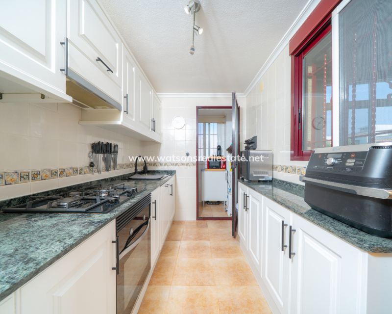 Venta - Chalet Independiente - Urb. La Marina