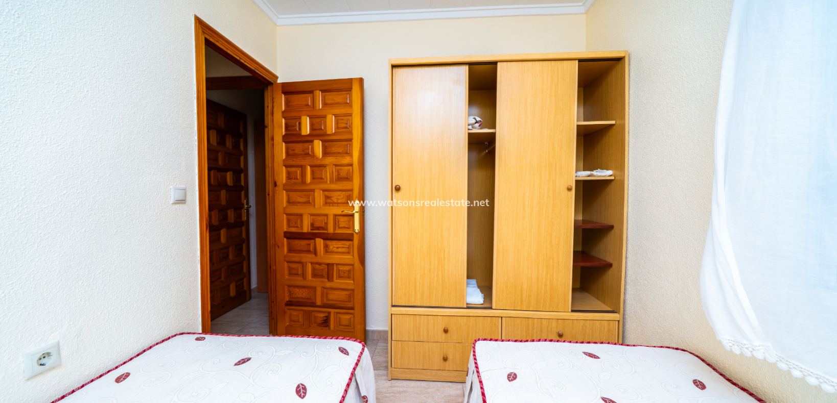 Venta - Chalet Independiente - Urb. La Marina
