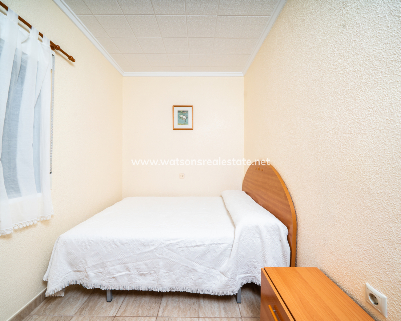 Venta - Chalet Independiente - Urb. La Marina