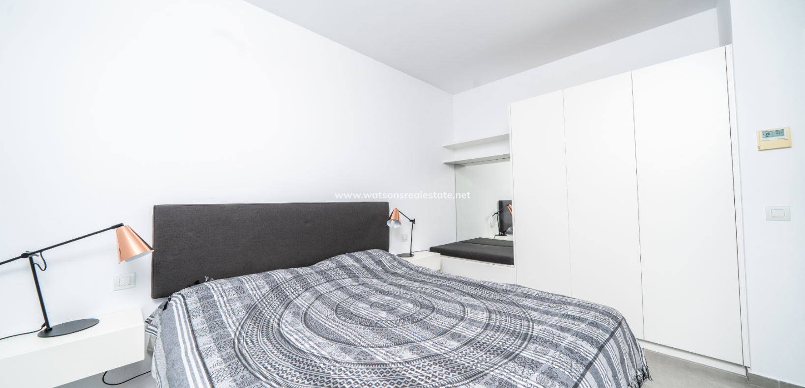 Venta - Chalet Independiente - Urb. La Marina