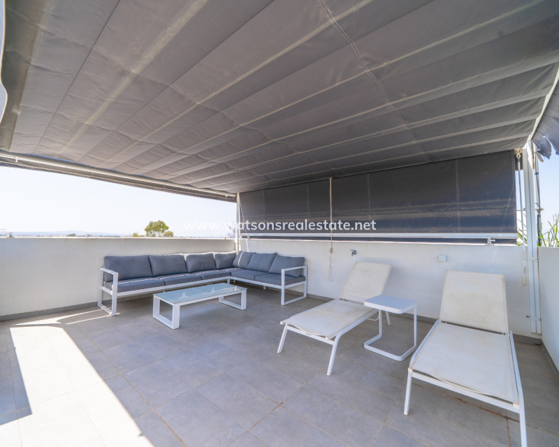 Venta - Chalet Independiente - Urb. La Marina