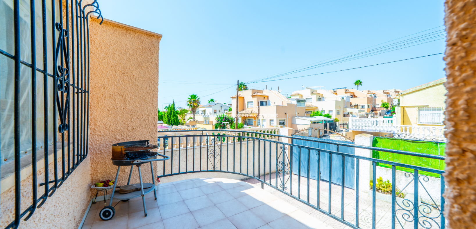 Venta - Chalet Independiente - Urb. La Marina