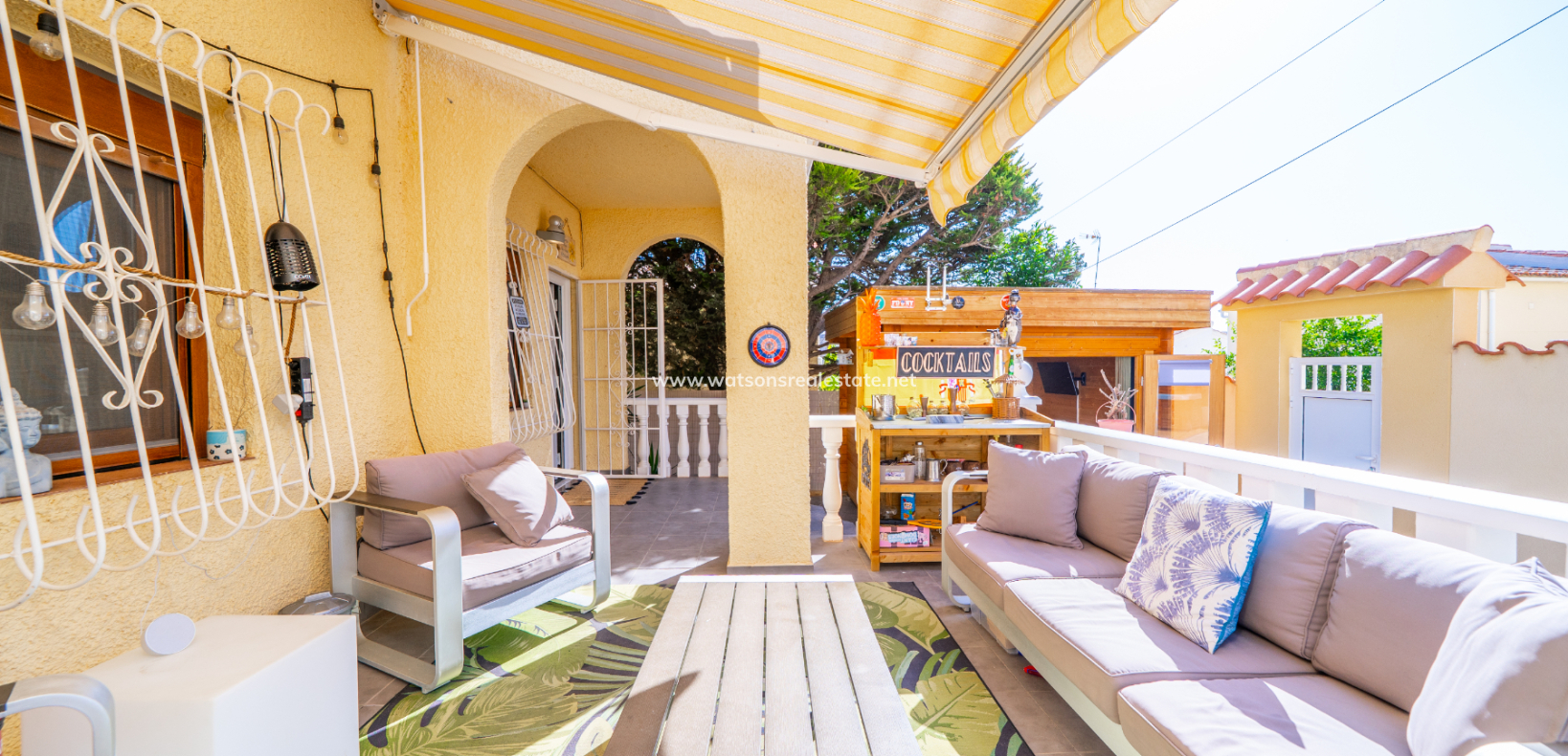 Venta - Chalet Independiente - Urb. La Marina