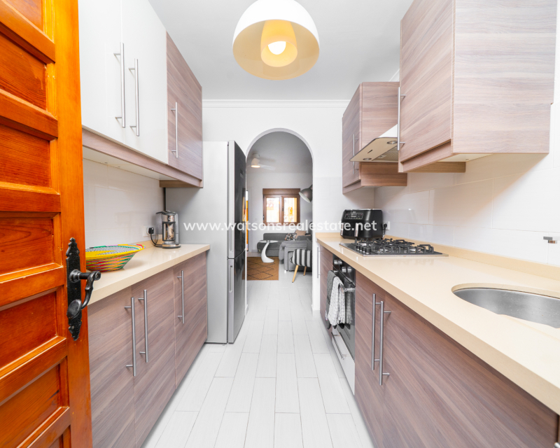 Venta - Chalet Independiente - Urb. La Marina