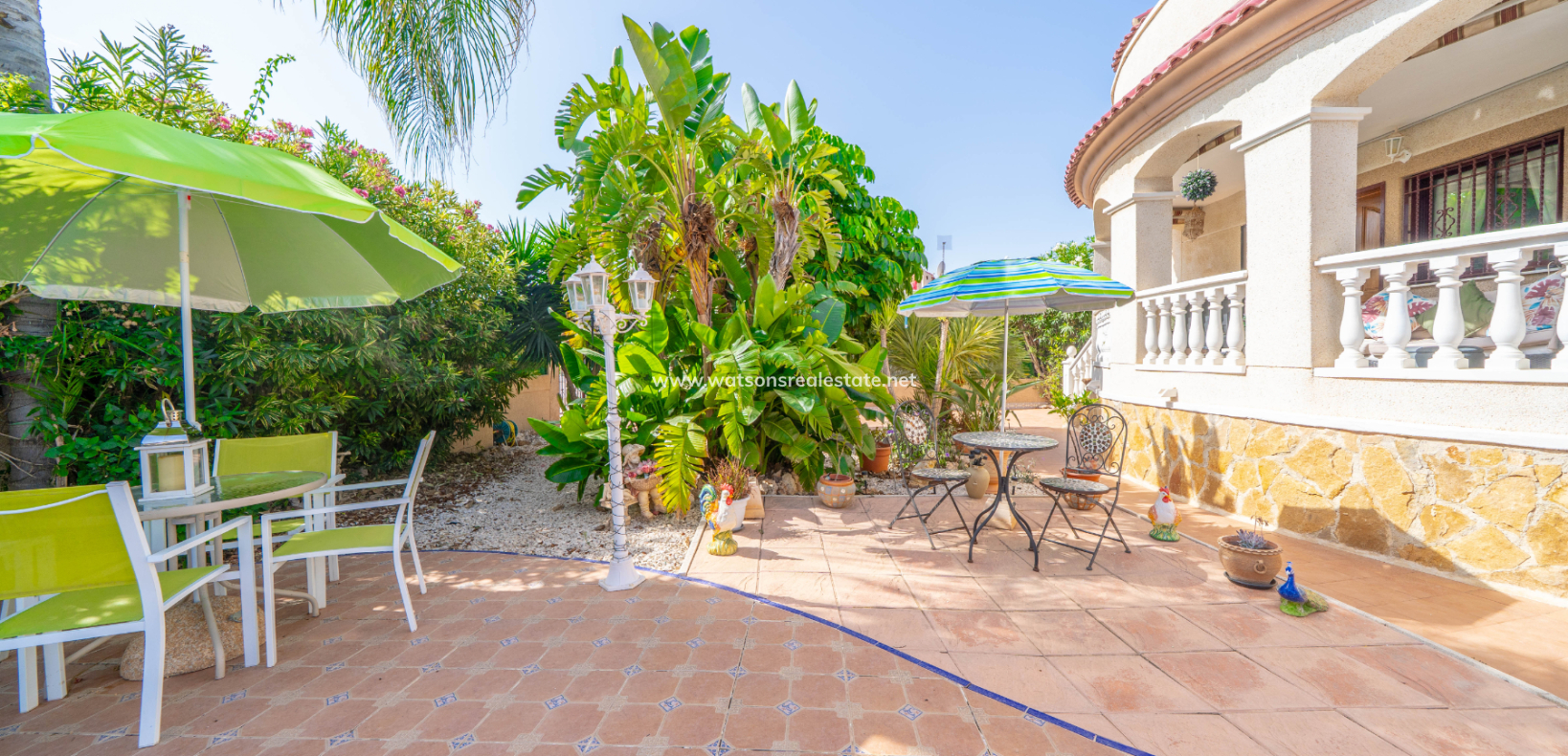 Venta - Chalet Independiente - Urb. La Marina