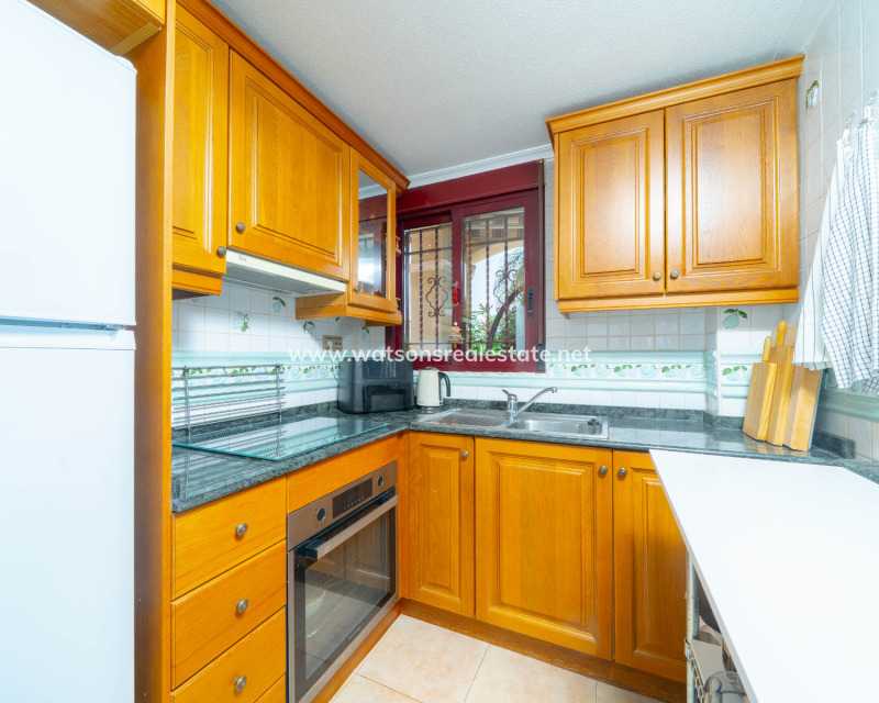 Venta - Chalet Independiente - Urb. La Marina