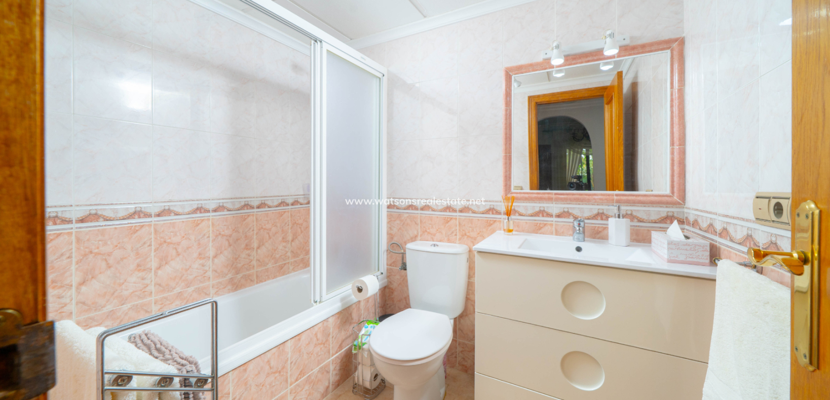 Venta - Chalet Independiente - Urb. La Marina