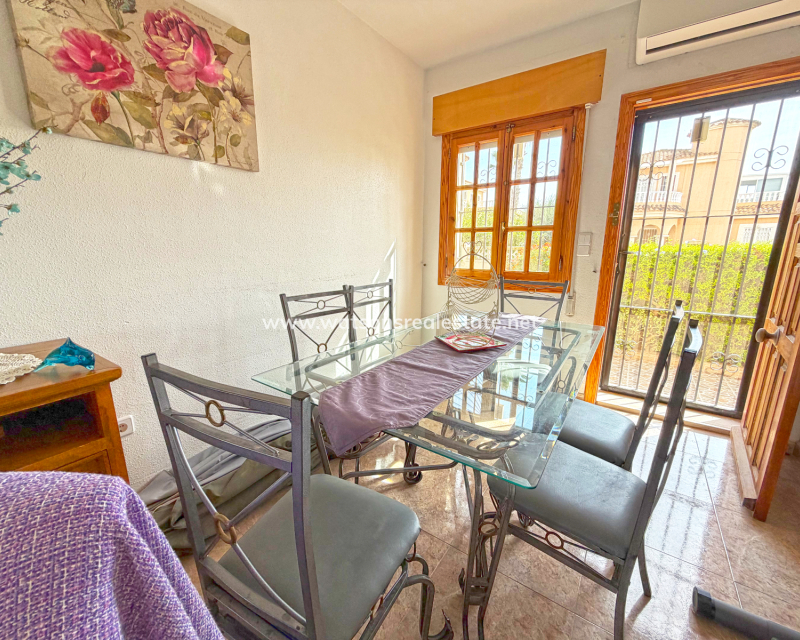 Venta - Chalet Independiente - Urb. La Marina