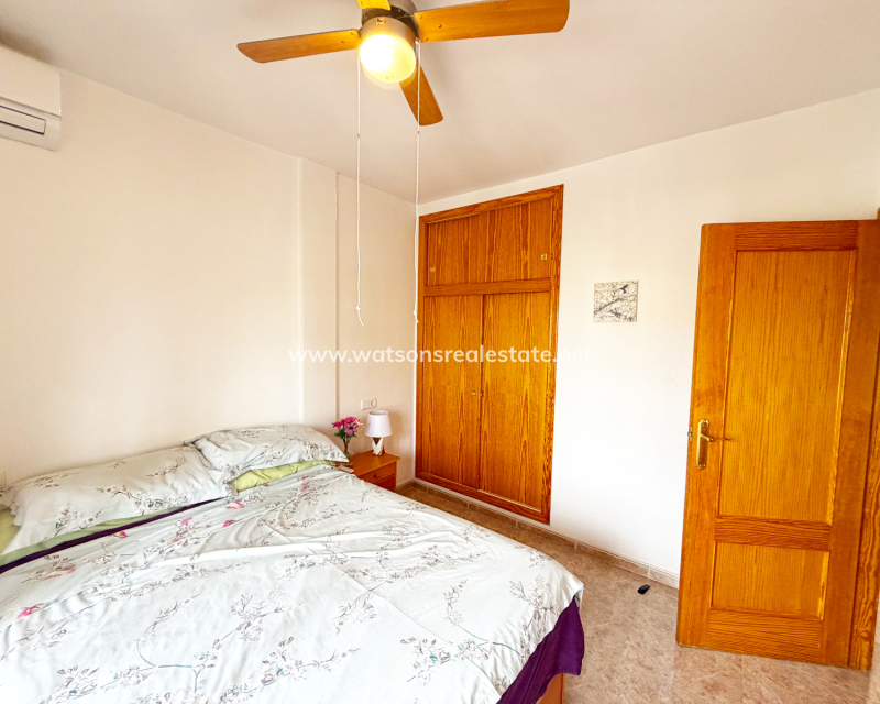 Venta - Chalet Independiente - Urb. La Marina