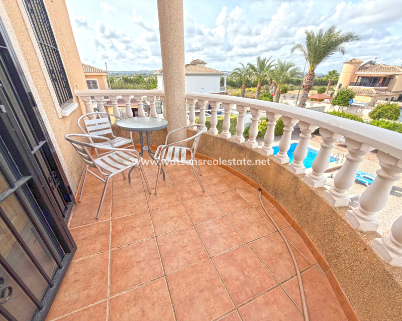 Venta - Chalet Independiente - Urb. La Marina