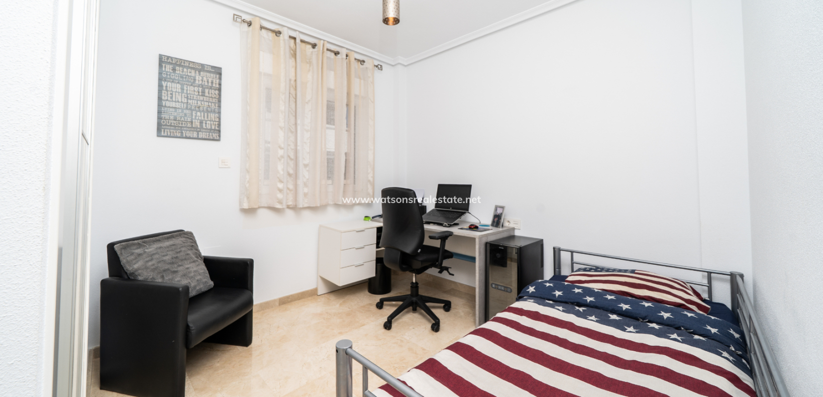 Venta - Chalet Independiente - Urb. La Marina