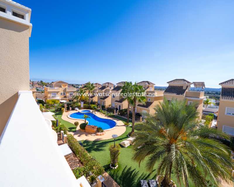 Venta - Chalet Independiente - Urb. La Marina