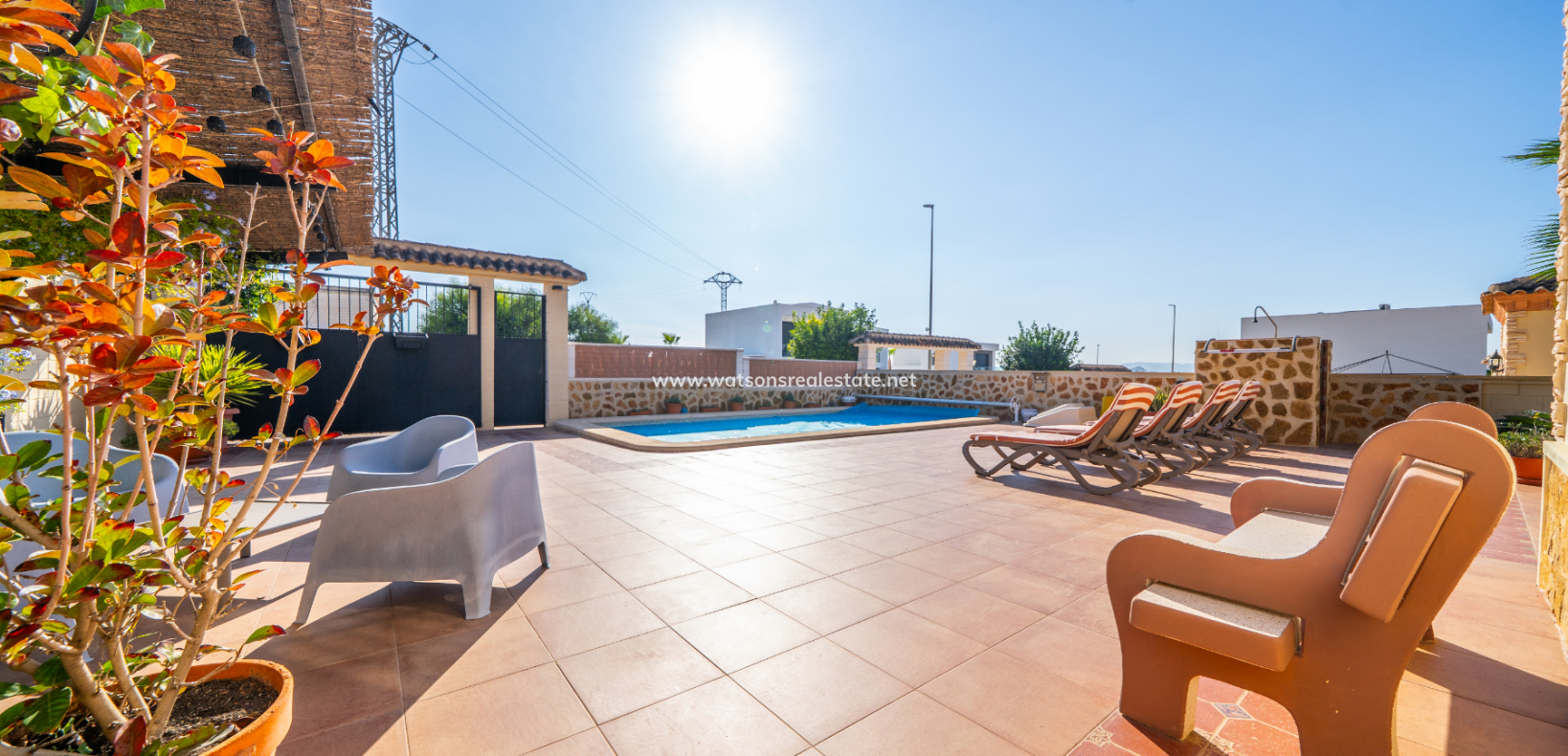 Venta - Chalet Independiente - Urb. La Marina
