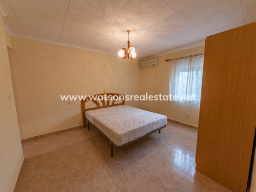 Venta - Chalet Independiente - Urb. La Marina
