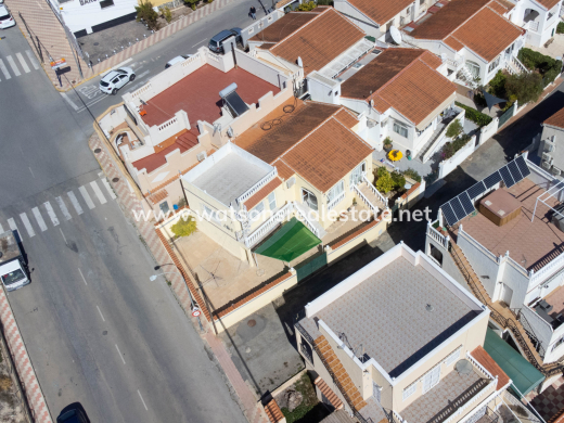 Venta - Chalet Independiente - Urb. La Marina