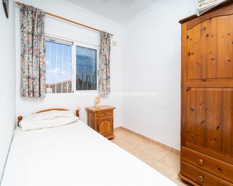 Venta - Chalet Independiente - Urb. La Marina