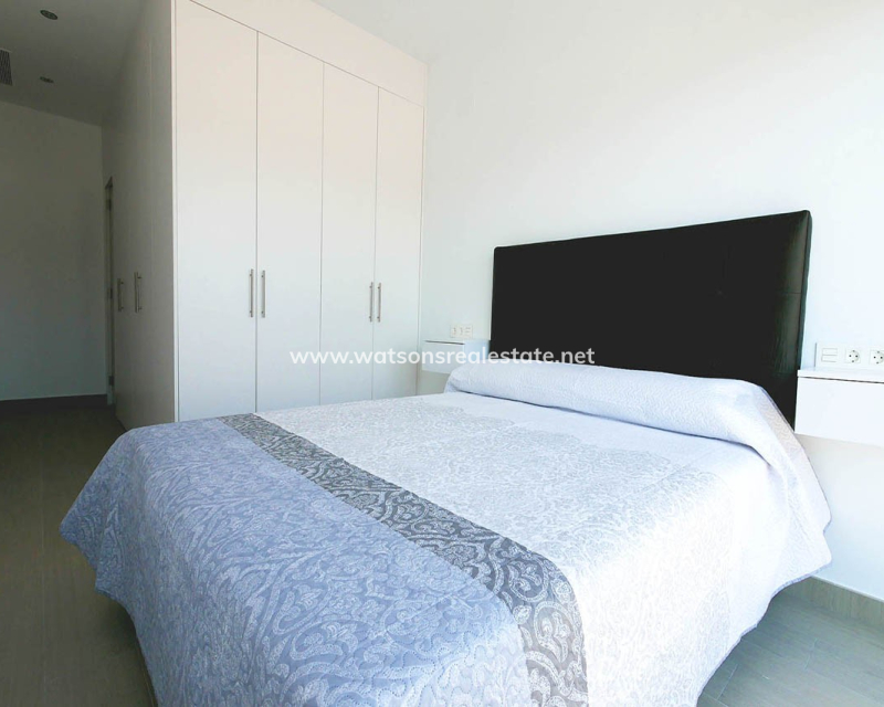 Venta - 	Obra Nueva - Urb. El Oasis - La Marina
