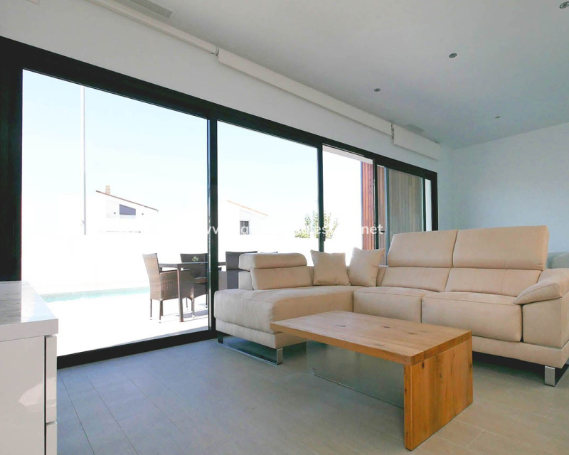 Venta - 	Obra Nueva - Urb. El Oasis - La Marina