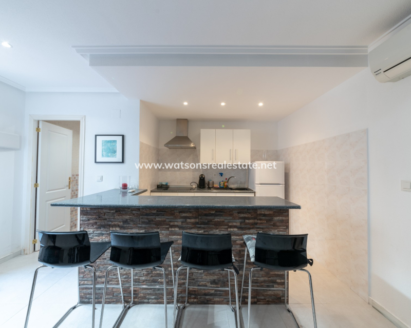 Venta - Semi Adosado - Urb. La Marina