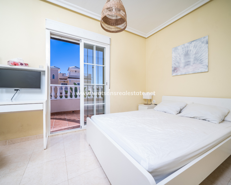 Venta - Semi Adosado - Urb. La Marina