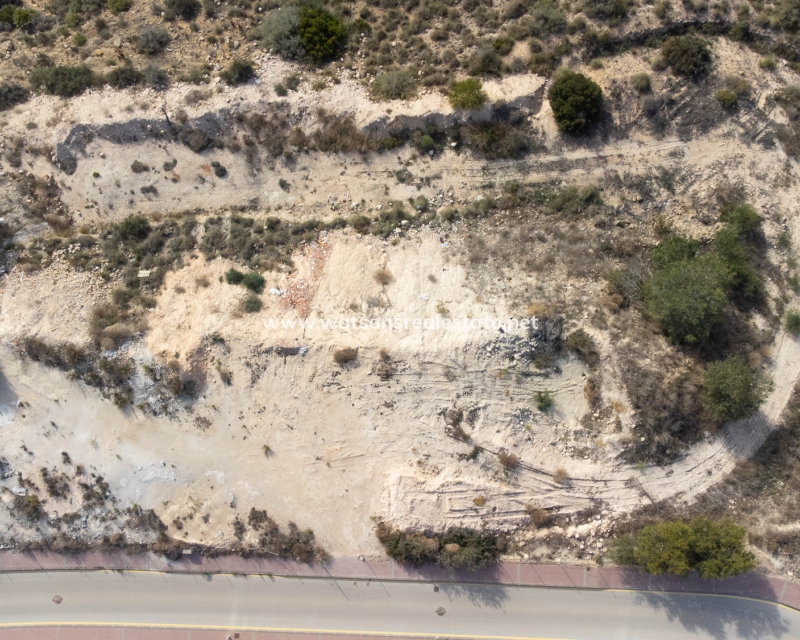 Venta - Terreno - Urb. La Escuera