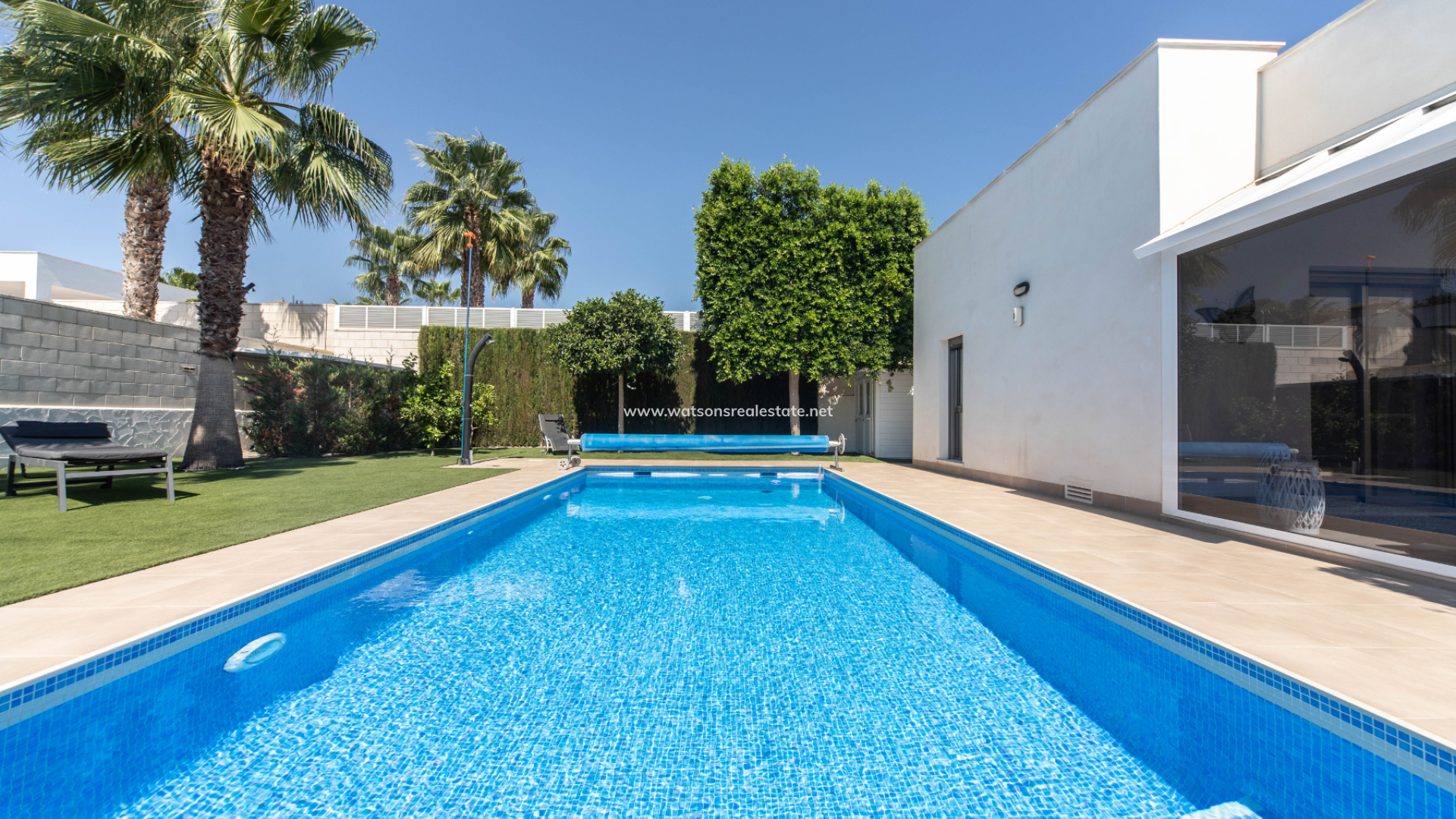 Vrijstaande Villa - Revente - Urb. El Oasis - La Marina - 5195