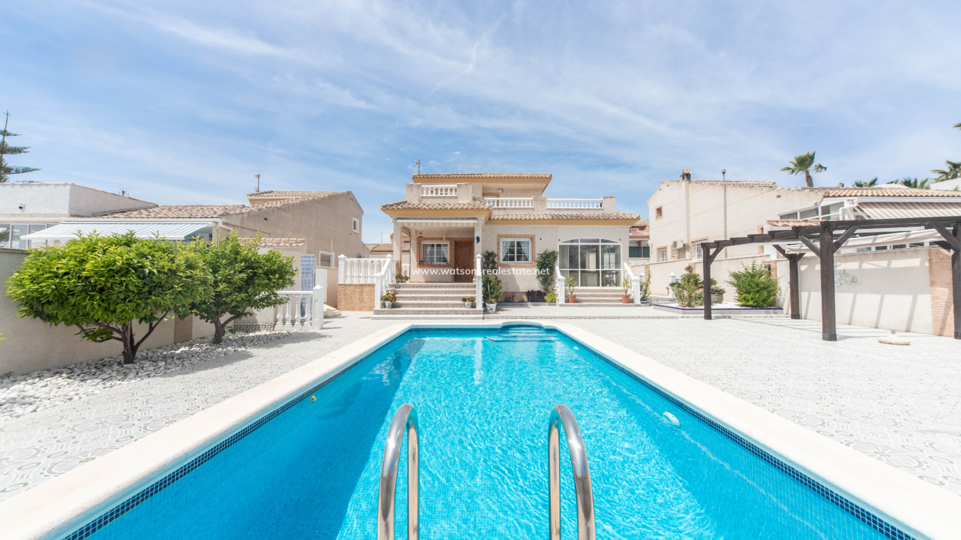 Vrijstaande Villa - Revente - Urb. La Marina - 5380