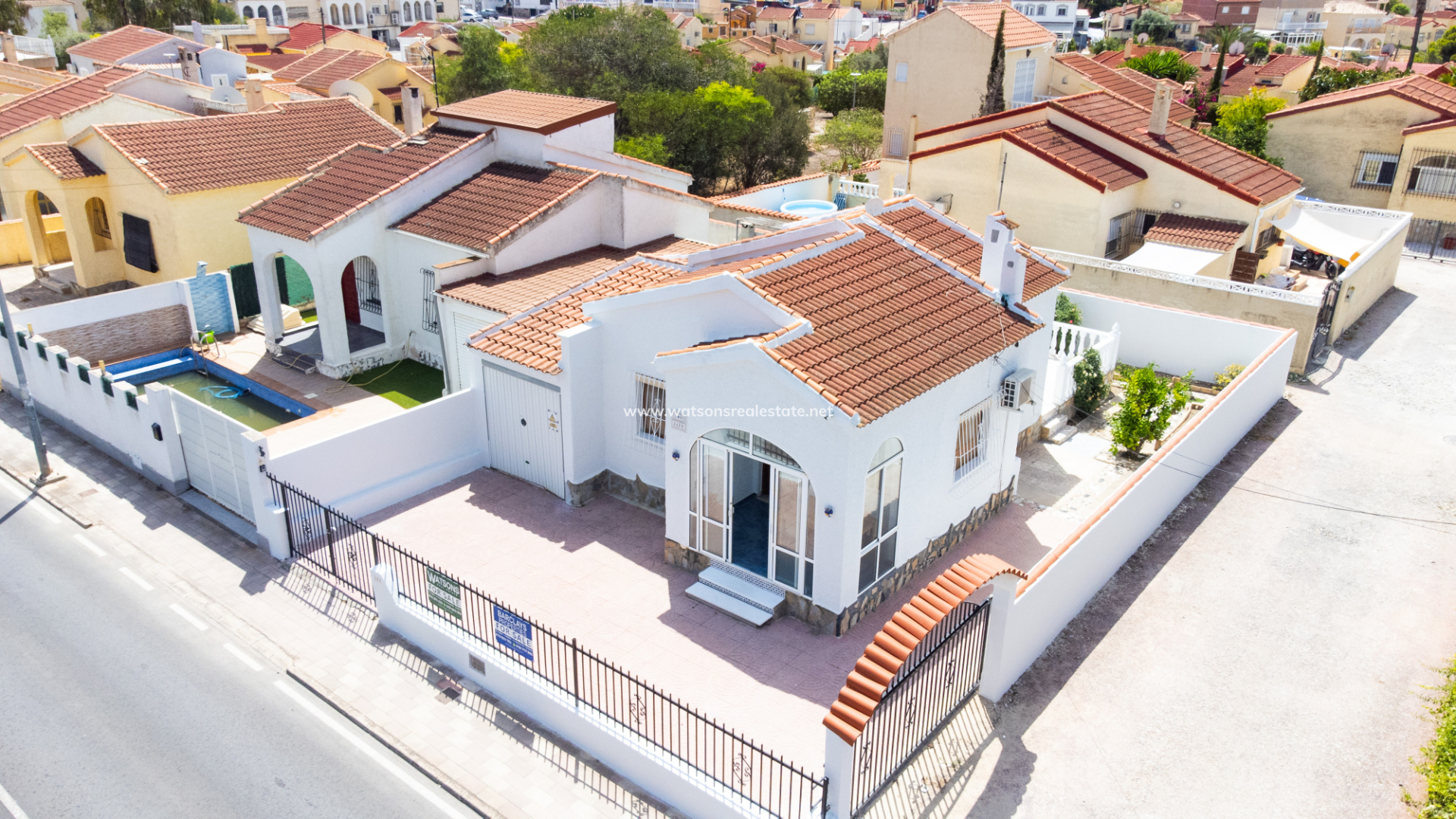 Vrijstaande Villa - Revente - Urb. La Marina - 6000