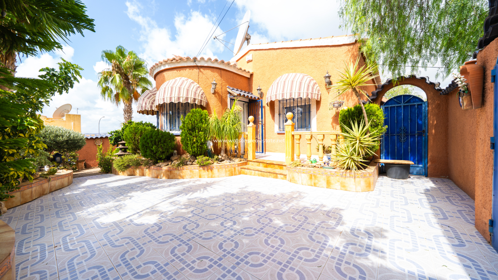 Vrijstaande Villa - Revente - Urb. La Marina - 6010